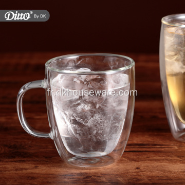 Tasse à eau en verre isolé à double paroi avec poignée